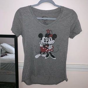 mickey and minnie mouse T-shirt
